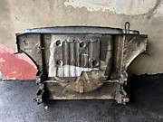 Задняя панель с тазиком